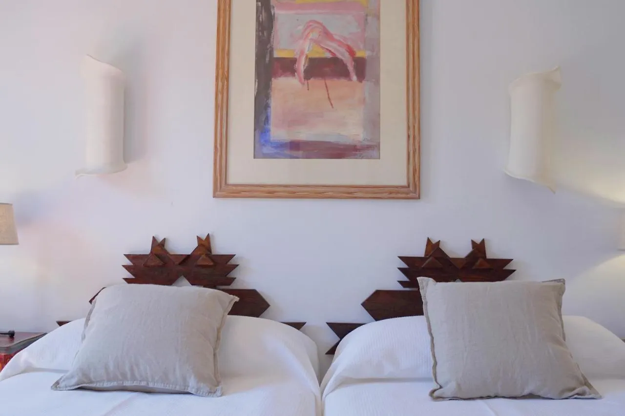 Hotel Madreselva - Grupo Califa Los Canos De Meca İspanya