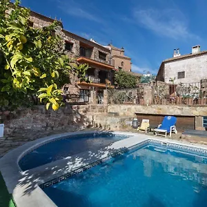 Hotel Palacio Guzmanes, Baños de la Encina