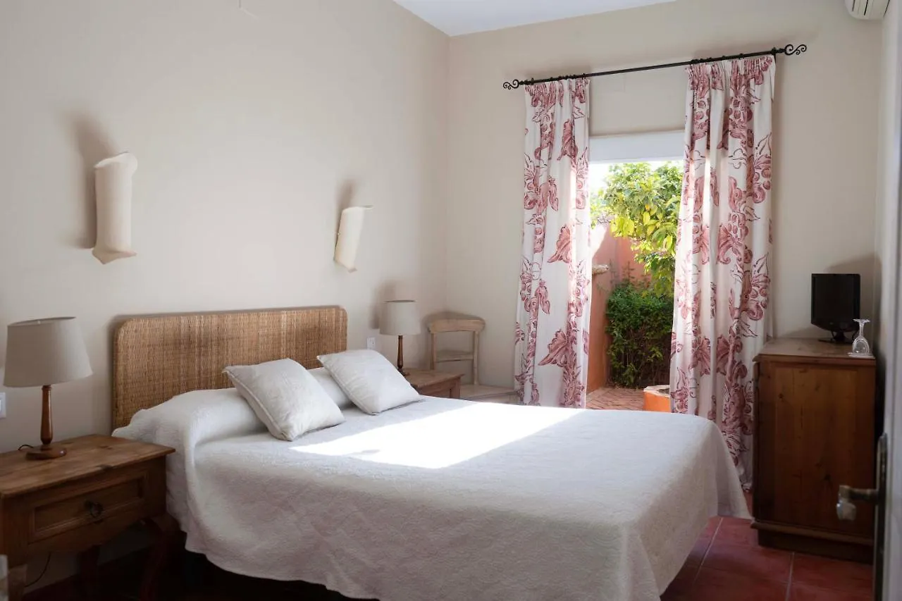 Hotel Madreselva - Grupo Califa Los Canos De Meca 0*,  Spanje